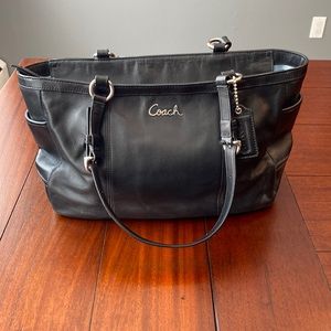 Coach leather purse